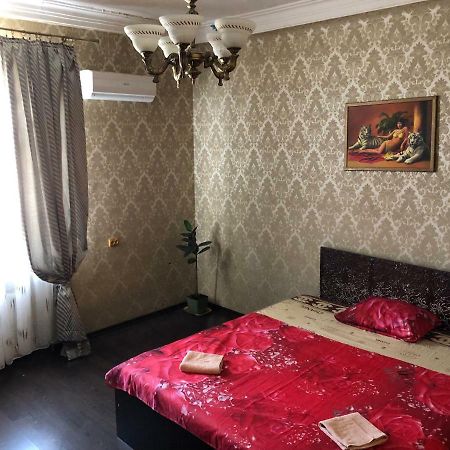 Apartment in the city centre Dnipro Luaran gambar