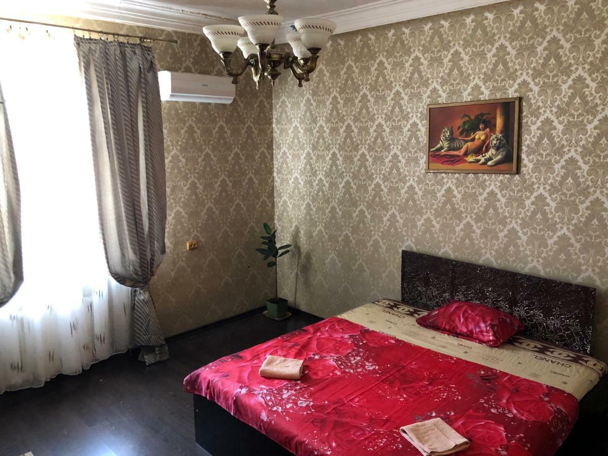 Apartment in the city centre Dnipro Luaran gambar